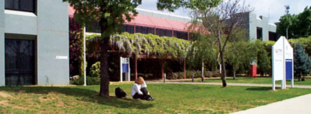 http://www.latrobe.edu.au/__data/assets/image/0015/24540/shepp-campus.jpg