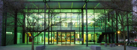 http://www.latrobe.edu.au/__data/assets/image/0019/18541/campus-entry-albury2.jpg