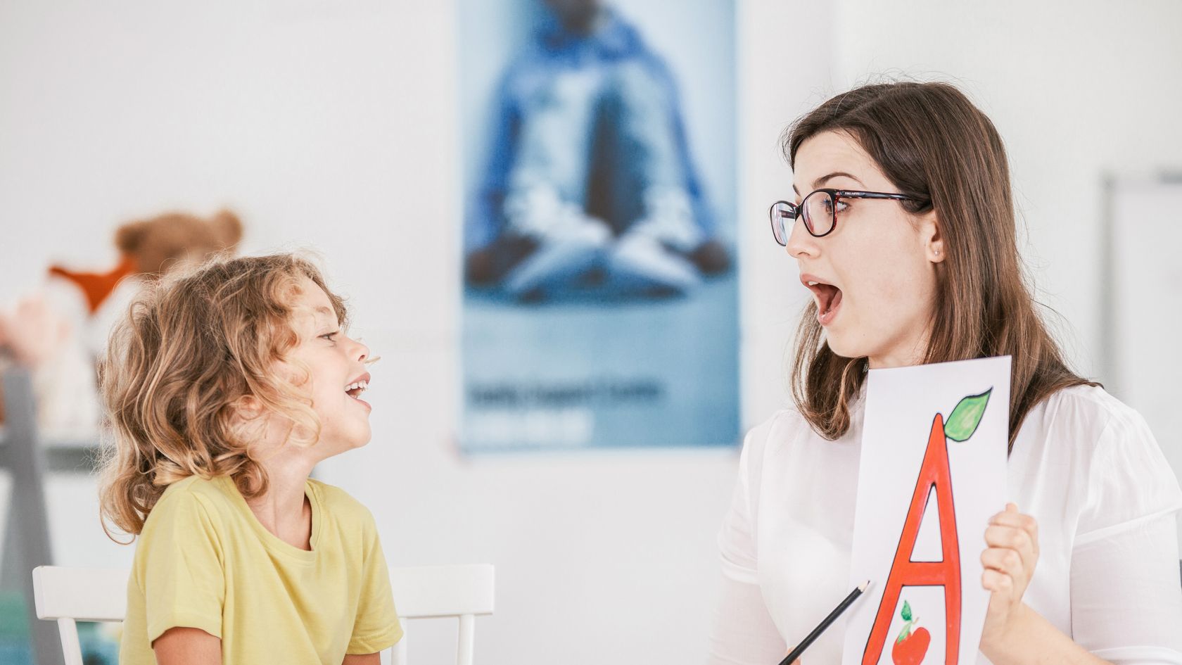 Speech pathologist coursework image