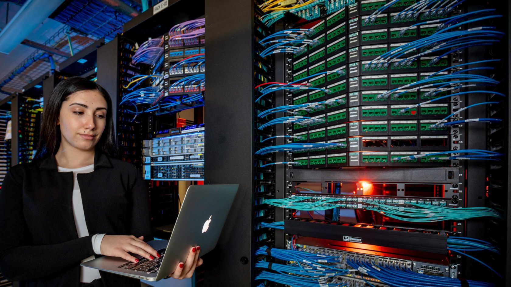 and Network Engineering, Degrees & Courses La Trobe