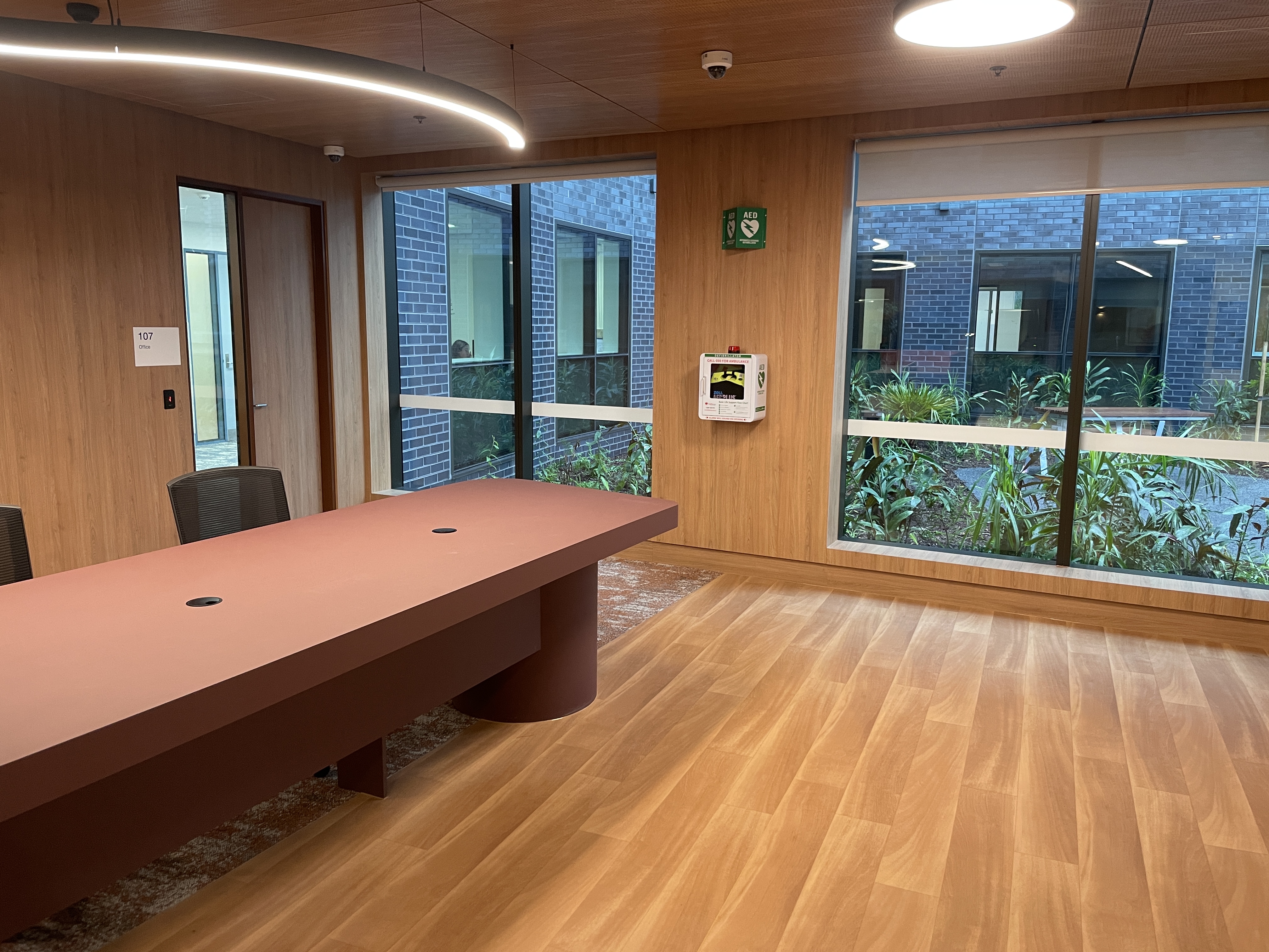 Health Clinic Level 1 AED