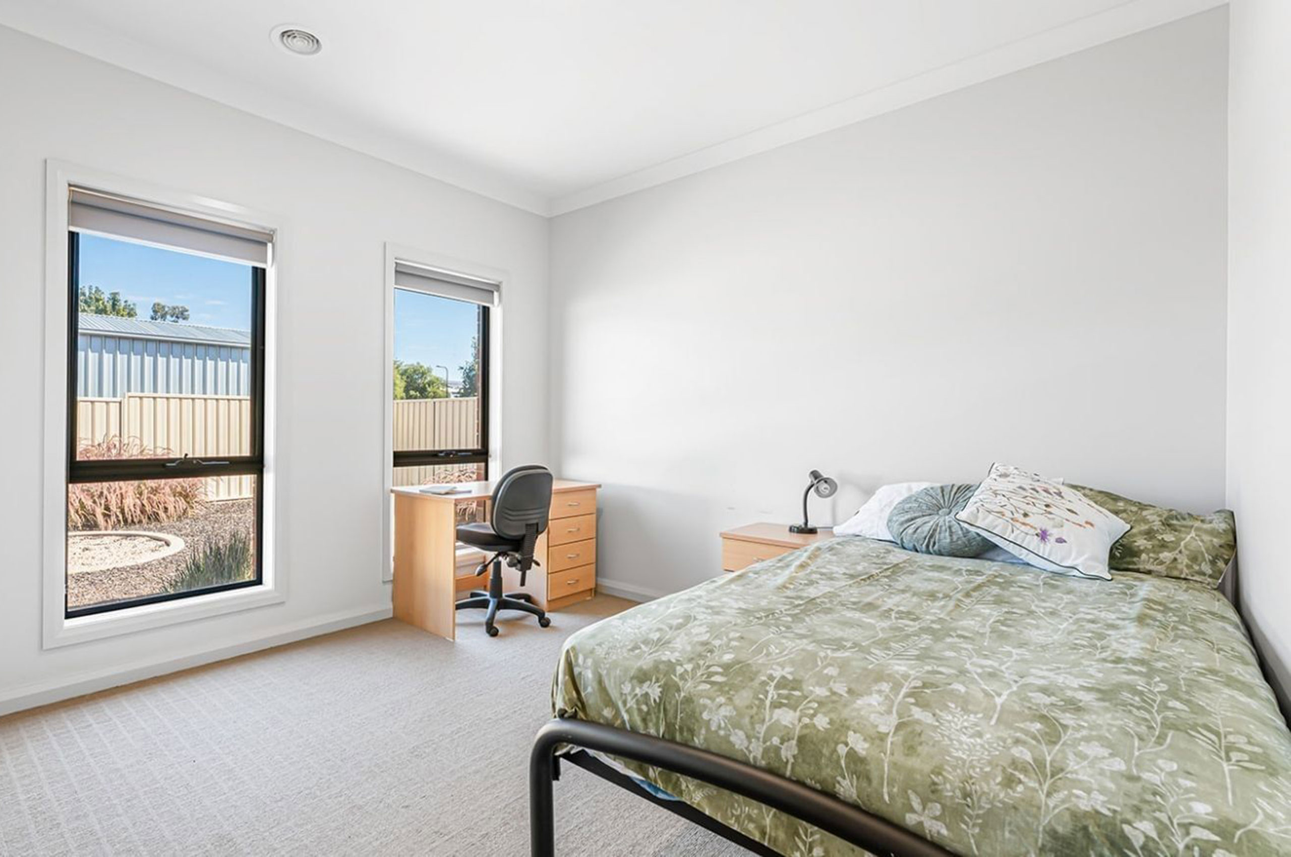 Image of Mildura accommodation bedroom.