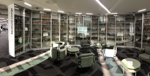 Bendigo library inside
