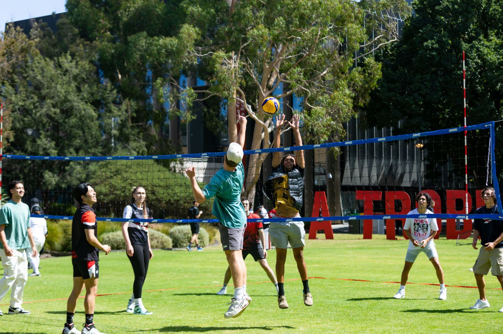 Six ways to get involved in sport and active recreation at La Trobe in ...