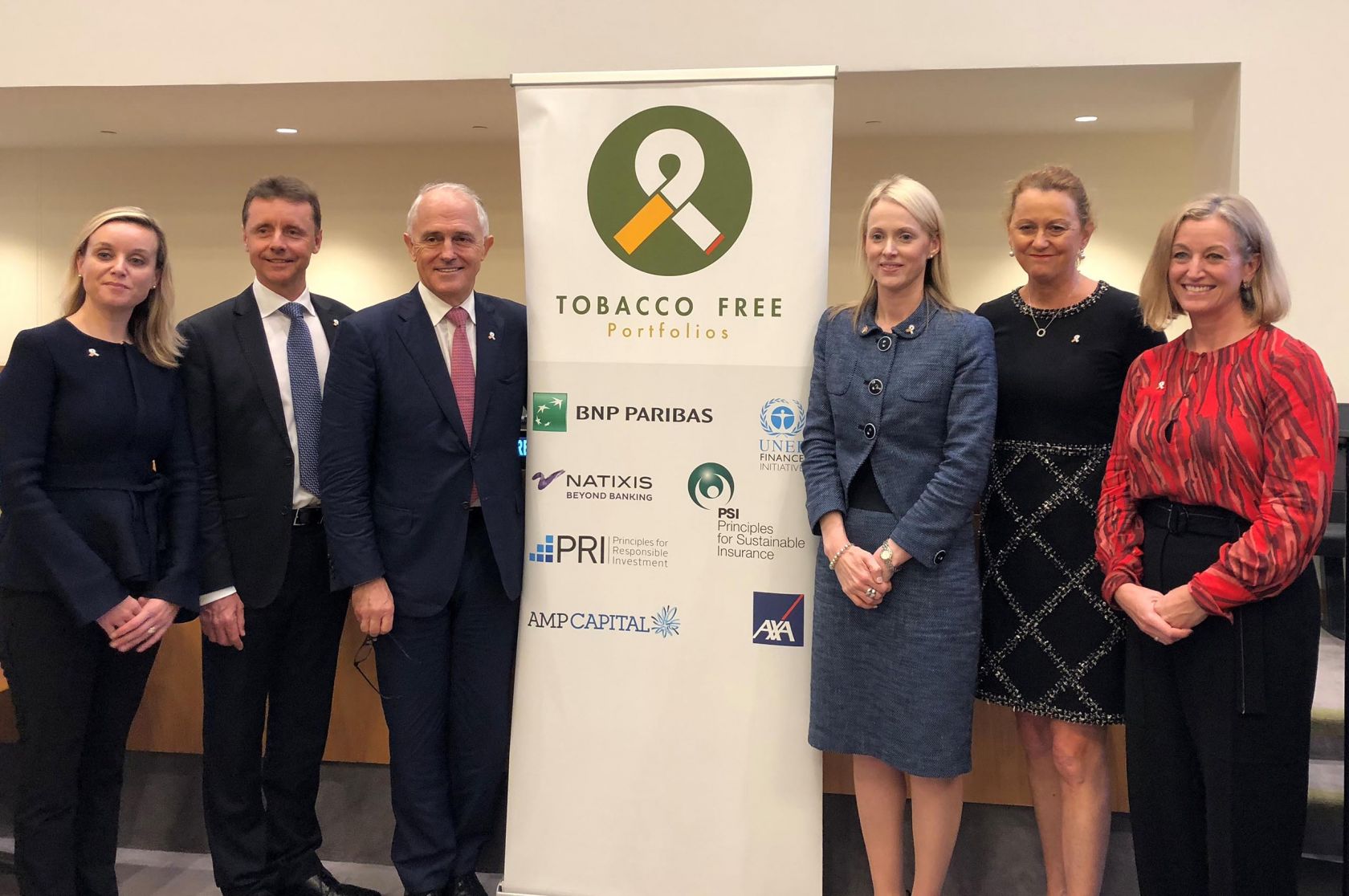Tobacco-Free Finance Pledge signed, News, La Trobe University