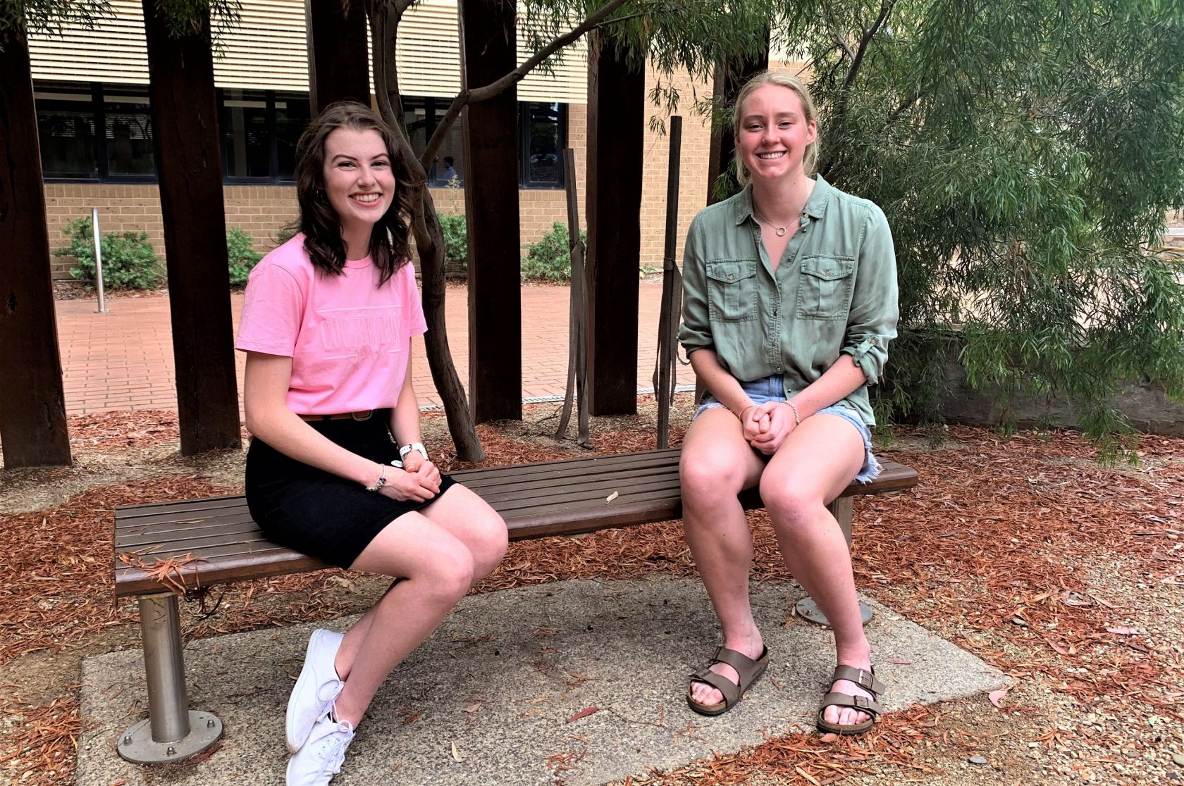 La Trobe makes offers to thousands, News, La Trobe University