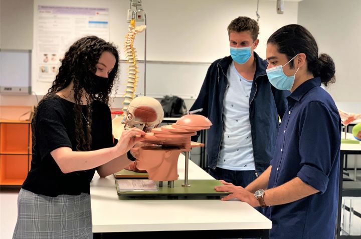 Rural doctors needed more than ever, News, La Trobe University