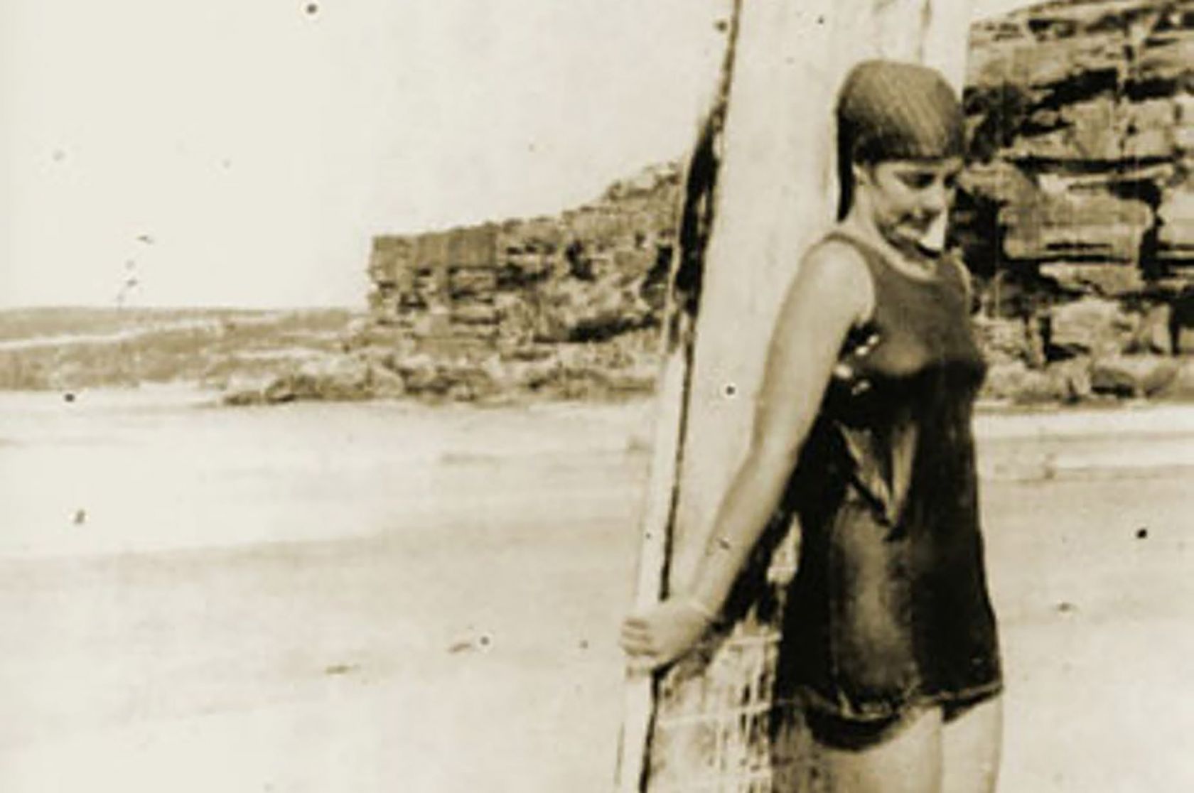 Australian surfing pioneer Isabel Letham, News, La Trobe University